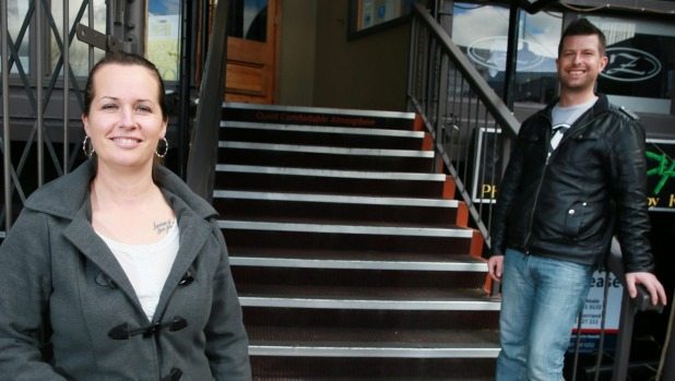 Trannys cuming porn s Hamilton gay bar